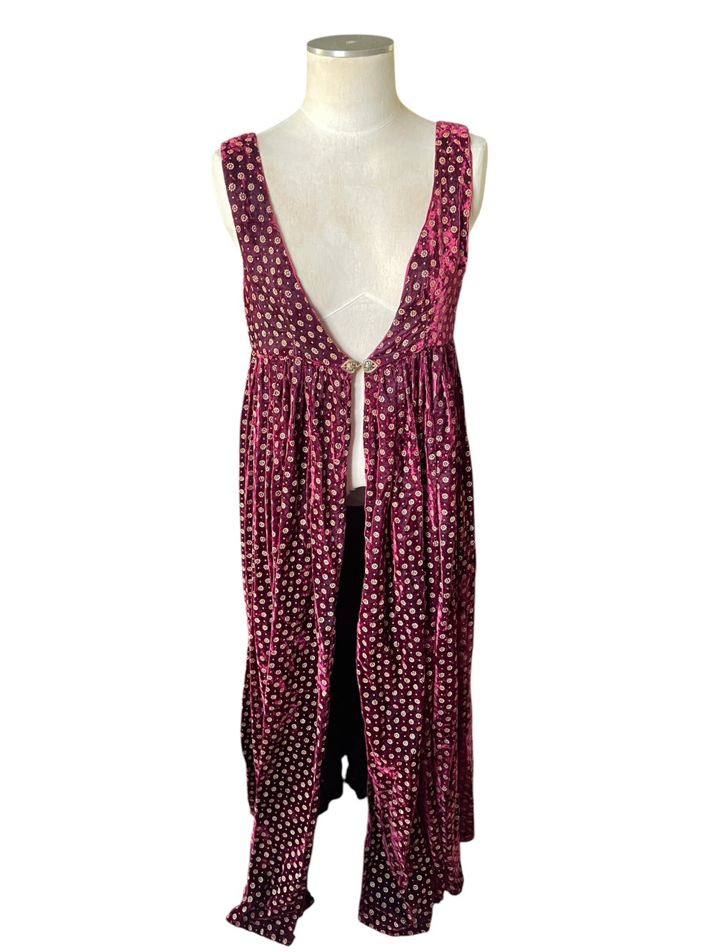 Renaissance Velvet Duster with Metallic Dot Print - Burgundy